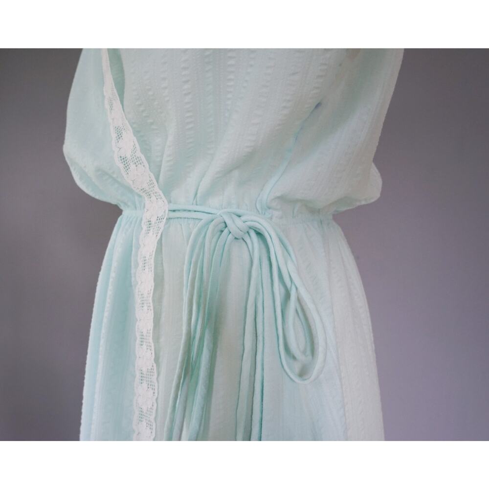 VTG Bonwit Teller Seersucker Lace Lingerie House Robe Nightgown Coquette Fairy - Picture 7 of 16